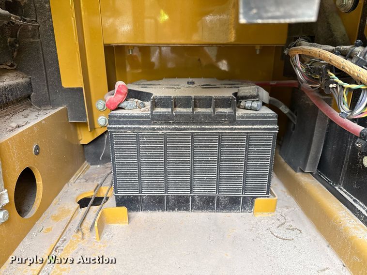 image for item ED5636 2023 Caterpillar 330GC excavator