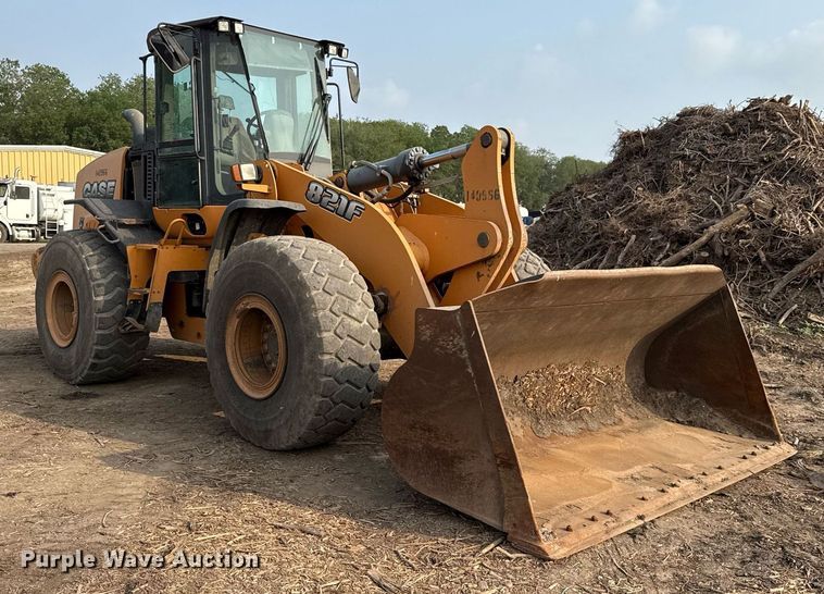 image for item ED5639 2014 Case 821F wheel loader