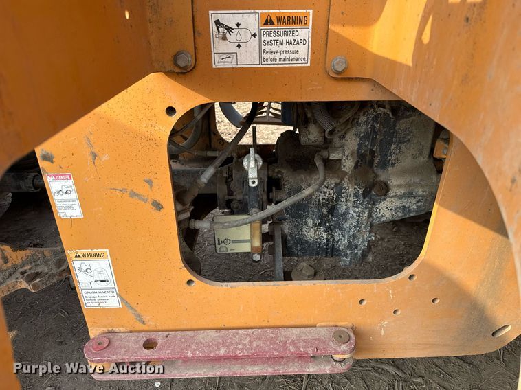 image for item ED5639 2014 Case 821F wheel loader