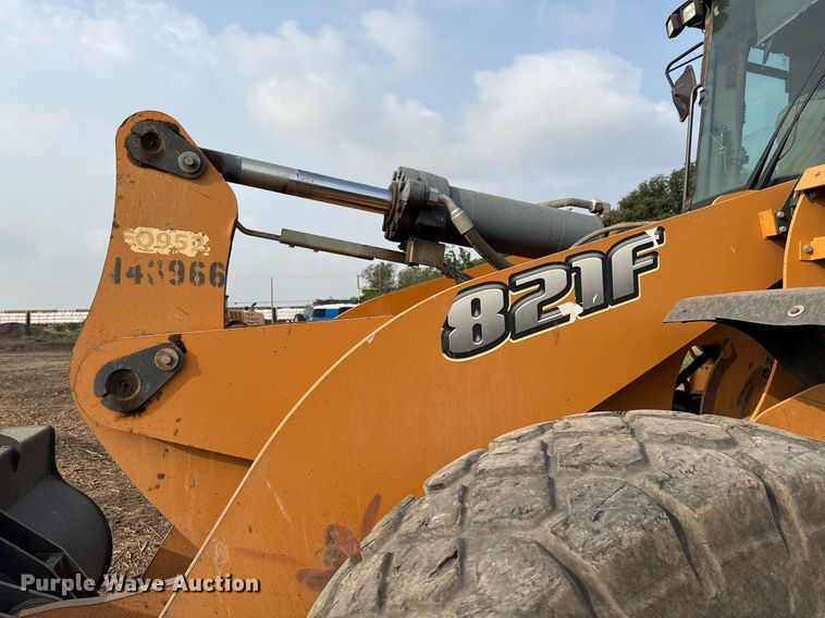 image for item ED5639 2014 Case 821F wheel loader