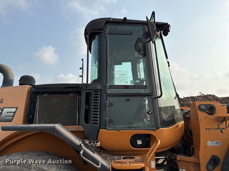 image for item ED5639 2014 Case 821F wheel loader