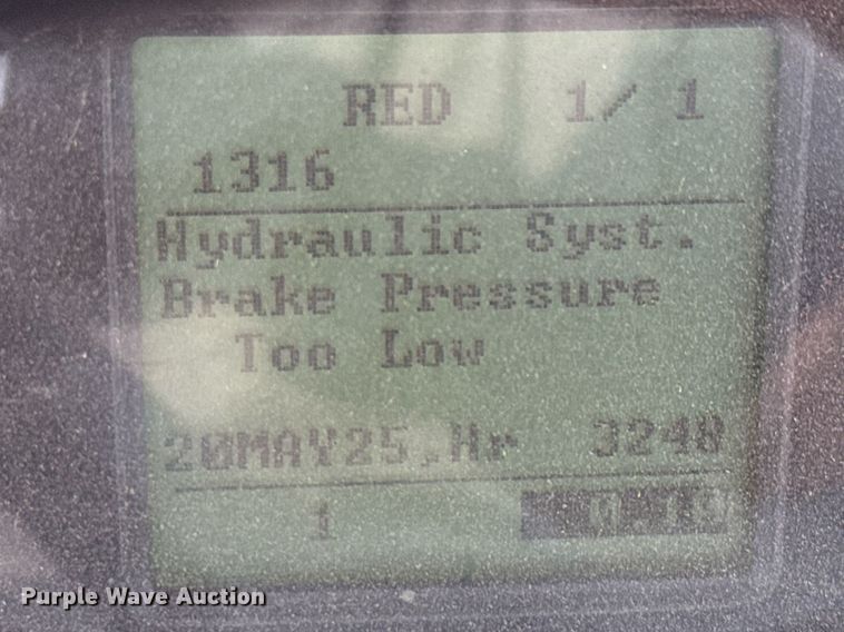 image for item ED5639 2014 Case 821F wheel loader