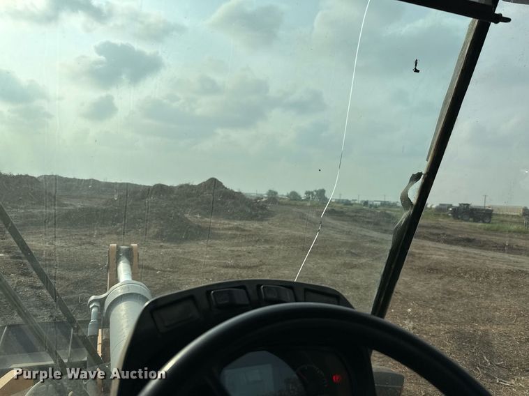 image for item ED5639 2014 Case 821F wheel loader