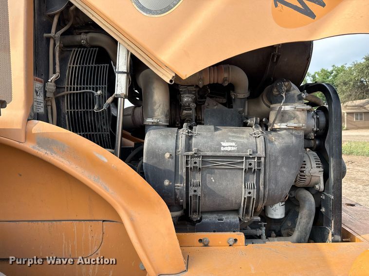 image for item ED5639 2014 Case 821F wheel loader