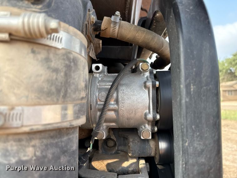 image for item ED5639 2014 Case 821F wheel loader