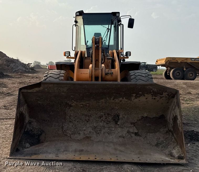 image for item ED5640 2016 Case 821F wheel loader