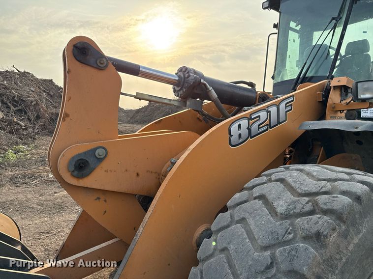 image for item ED5640 2016 Case 821F wheel loader