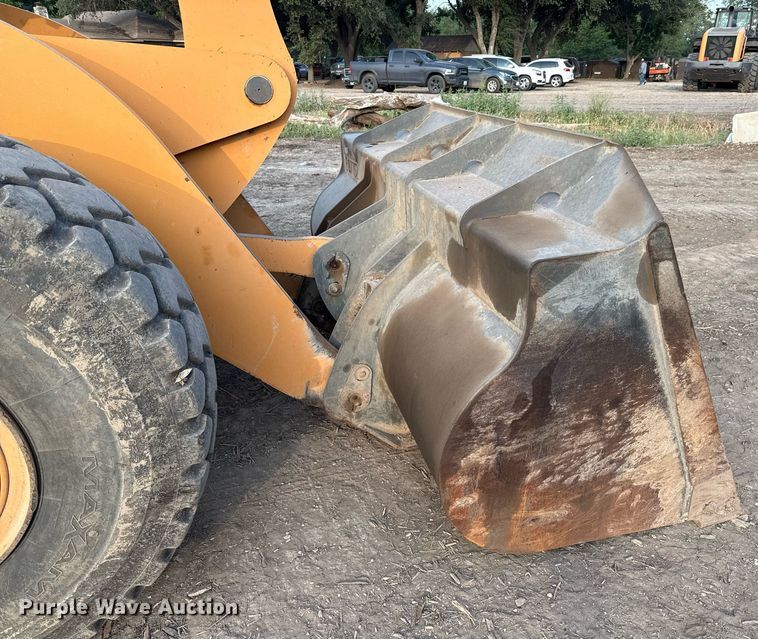 image for item ED5640 2016 Case 821F wheel loader