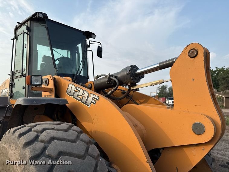 image for item ED5640 2016 Case 821F wheel loader
