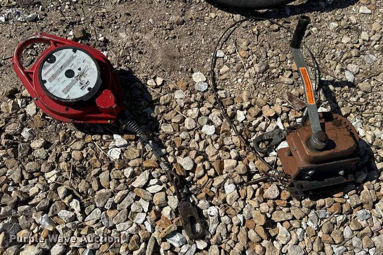 image for item EF1990 H&H Pump DH50CT power unit