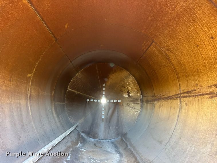 image for item EF1993 Concrete silo