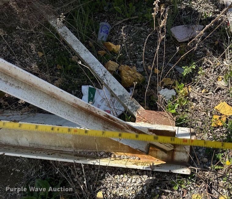 image for item EF1993 Concrete silo