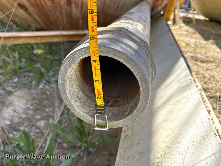 image for item EF1993 Concrete silo