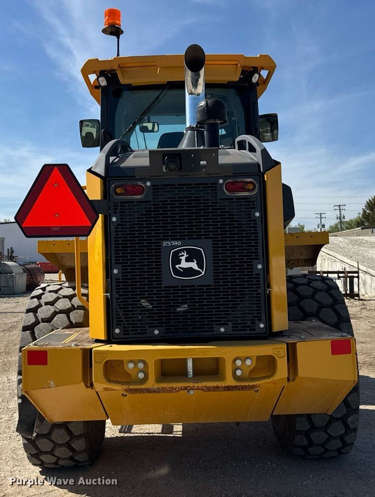 image for item EF1994 2023 John Deere 524P wheel loader