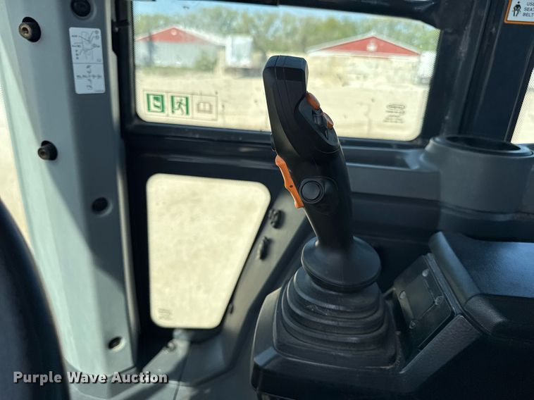 image for item EF1994 2023 John Deere 524P wheel loader