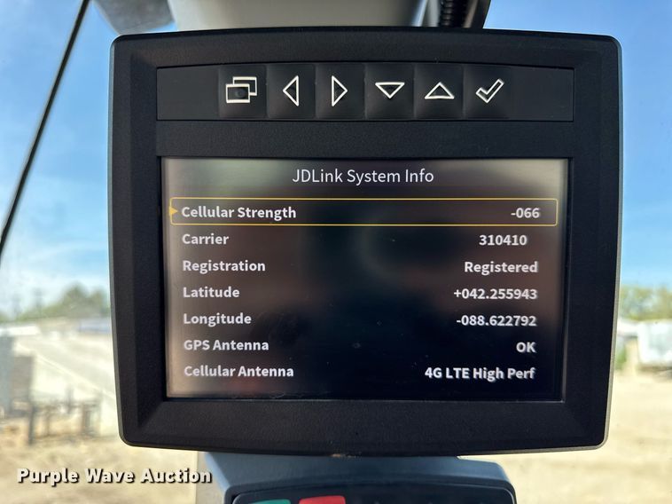 image for item EF1994 2023 John Deere 524P wheel loader