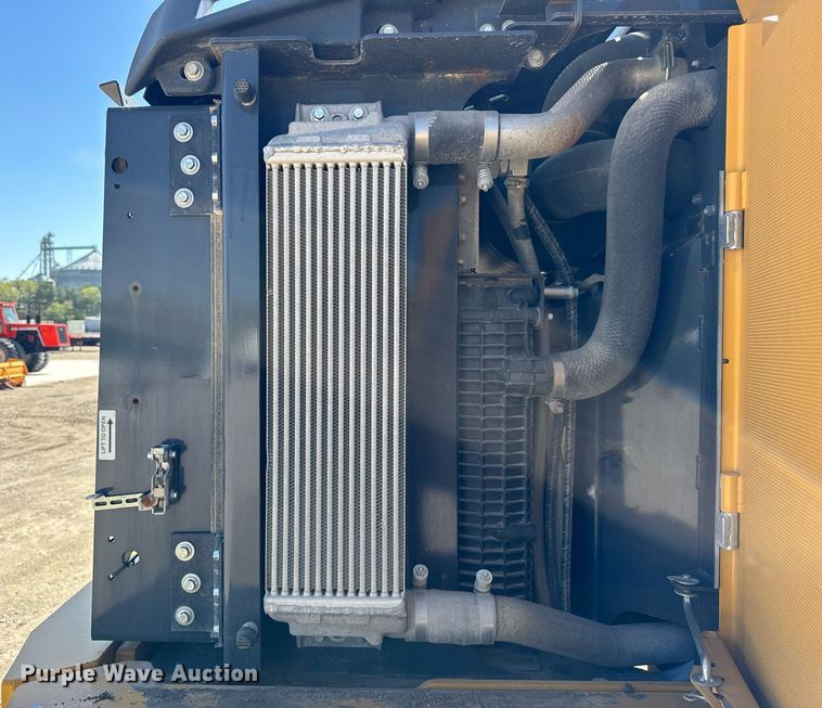 image for item EF1994 2023 John Deere 524P wheel loader