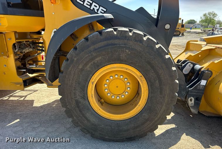 image for item EF1994 2023 John Deere 524P wheel loader