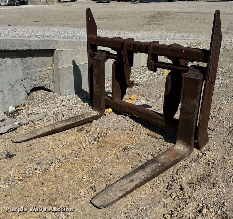 image for item EF1994 2023 John Deere 524P wheel loader