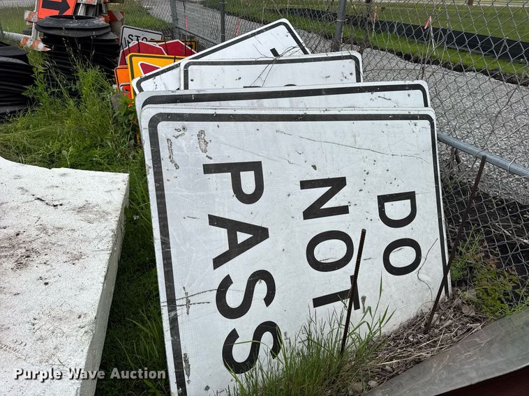 image for item EF2038 Road safety equipment