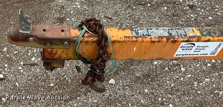 image for item EF2041 2001 Addco DH1000 arrow board trailer