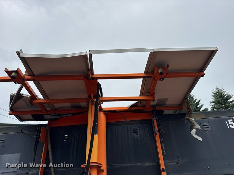 image for item EF2041 2001 Addco DH1000 arrow board trailer