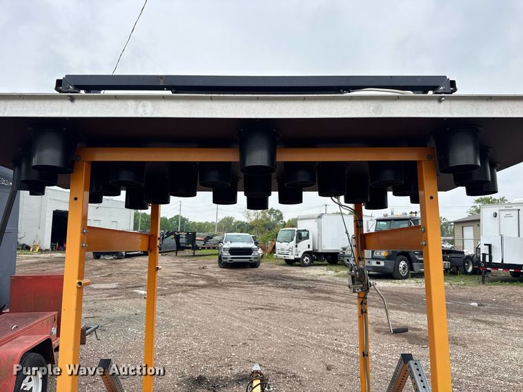 image for item EF2042 2014 Solar Tech Silent sentinel arrow board trailer