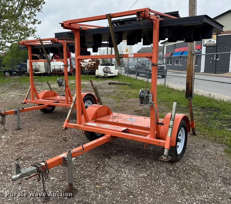 image for item EF2043 2015 Wanco WTSP arrow board trailer