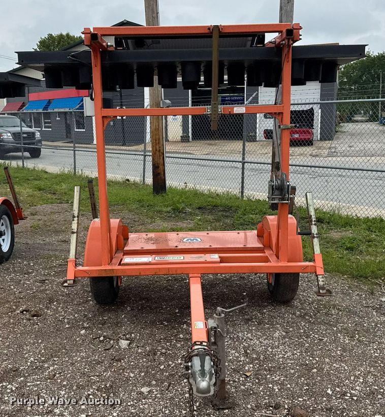 image for item EF2043 2015 Wanco WTSP arrow board trailer