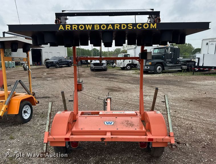 image for item EF2043 2015 Wanco WTSP arrow board trailer