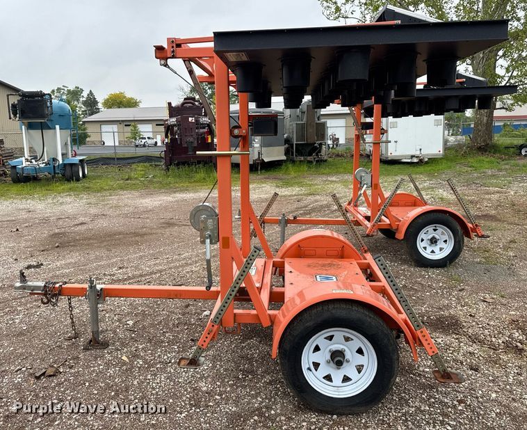 image for item EF2043 2015 Wanco WTSP arrow board trailer