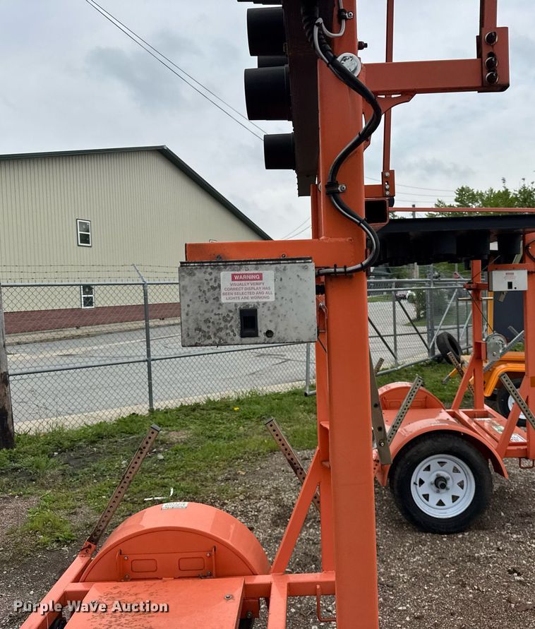 image for item EF2044 2015 Wanco WTSP arrow board trailer