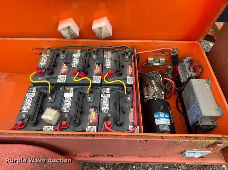 image for item EF2045 2010 National signal Sun ray 380 message board trailer