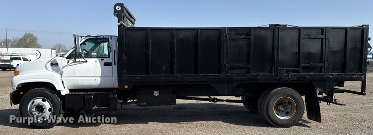 image for item EG2653 2000 Chevrolet C6500 dump truck