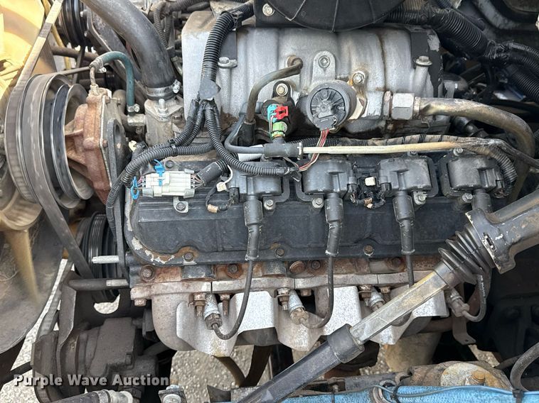 image for item EG2653 2000 Chevrolet C6500 dump truck