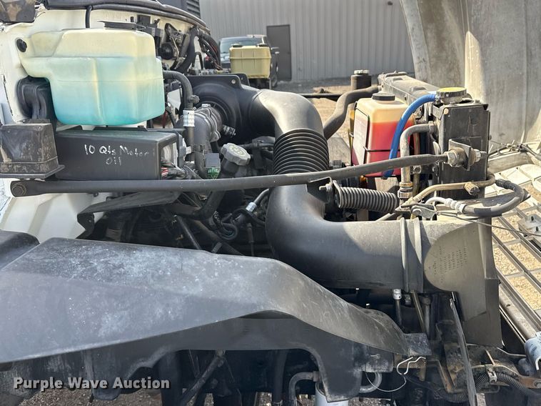 image for item EG2653 2000 Chevrolet C6500 dump truck