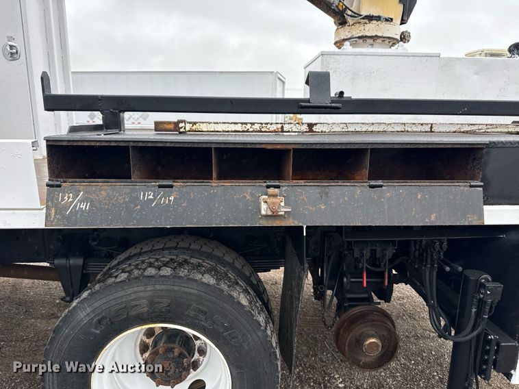 image for item EG5718 2007 Freightliner Business Class M2 utility / service truck