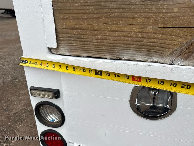 image for item EG5718 2007 Freightliner Business Class M2 utility / service truck