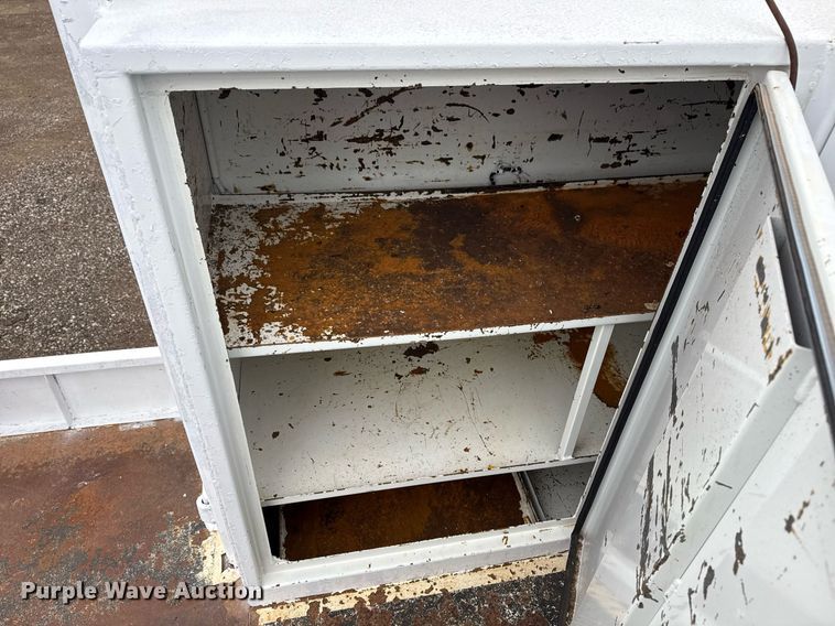 image for item EG5718 2007 Freightliner Business Class M2 utility / service truck