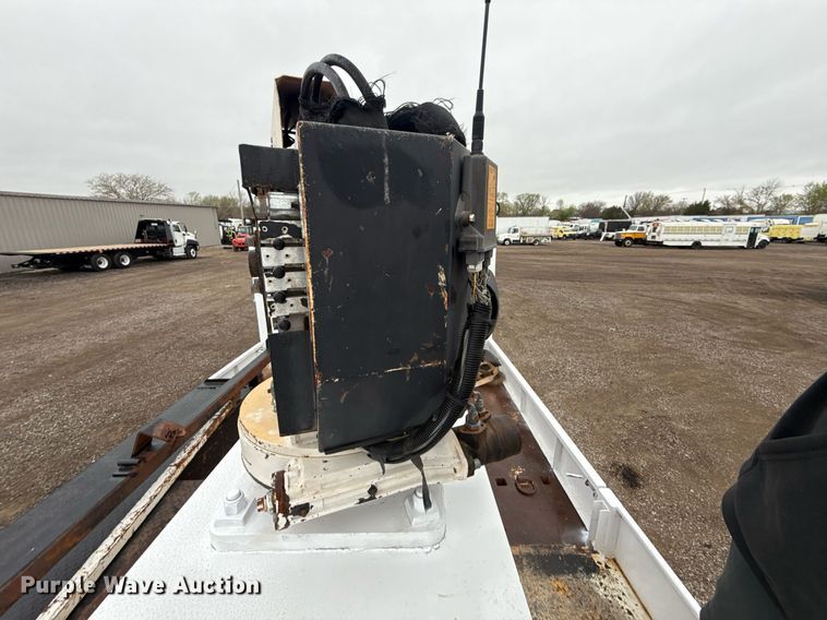 image for item EG5718 2007 Freightliner Business Class M2 utility / service truck