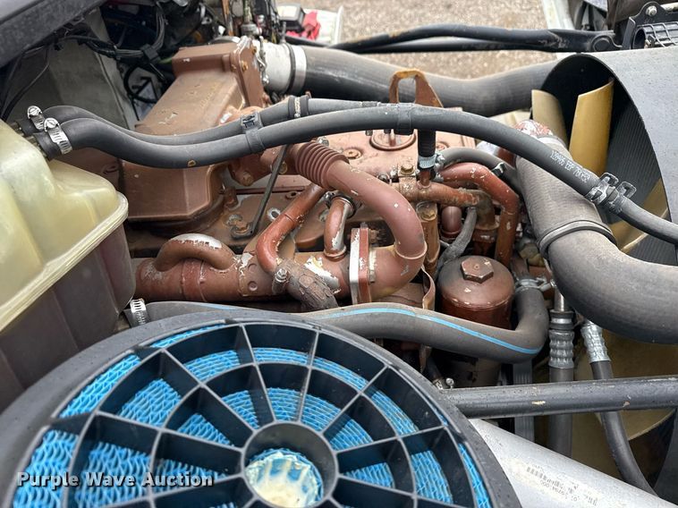 image for item EG5718 2007 Freightliner Business Class M2 utility / service truck