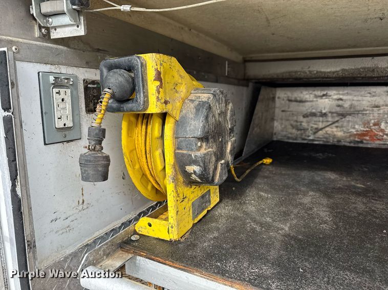 image for item EG5822 2016 Chevrolet Silverado 3500HD Crew Cab utility bed pickup truck