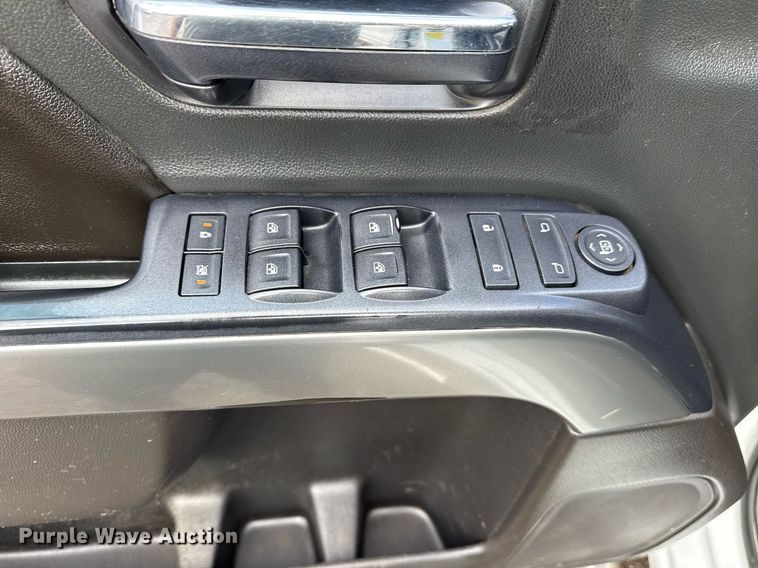 image for item EG5822 2016 Chevrolet Silverado 3500HD Crew Cab utility bed pickup truck