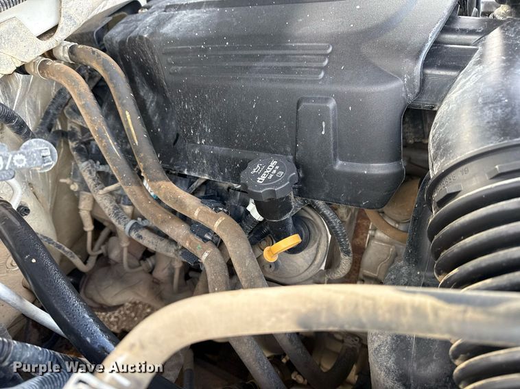 image for item EG5822 2016 Chevrolet Silverado 3500HD Crew Cab utility bed pickup truck