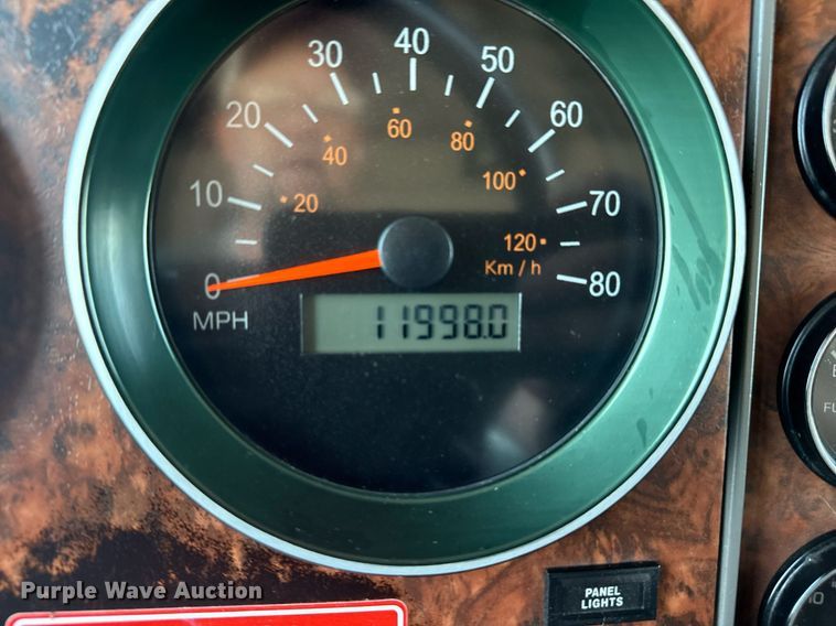 image for item EG5836 2006 Kenworth T800 vacuum truck