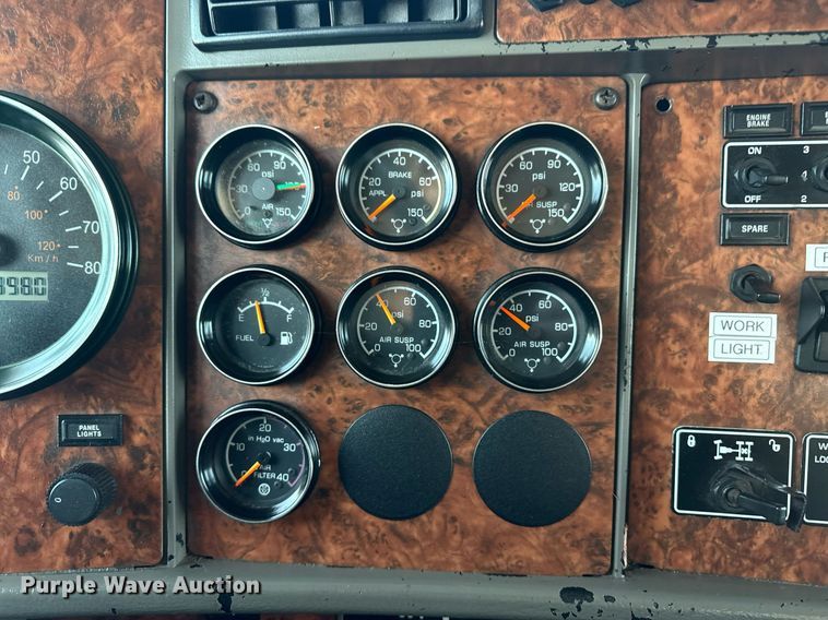 image for item EG5836 2006 Kenworth T800 vacuum truck