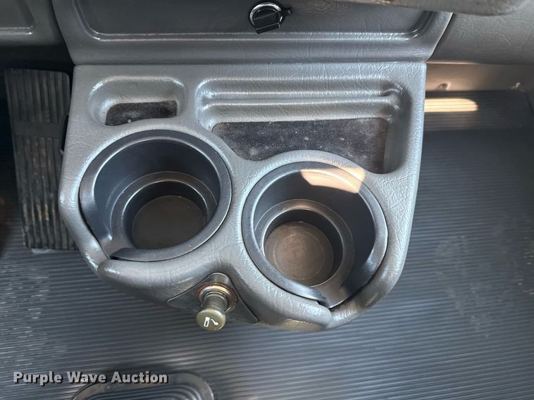 image for item EG5836 2006 Kenworth T800 vacuum truck