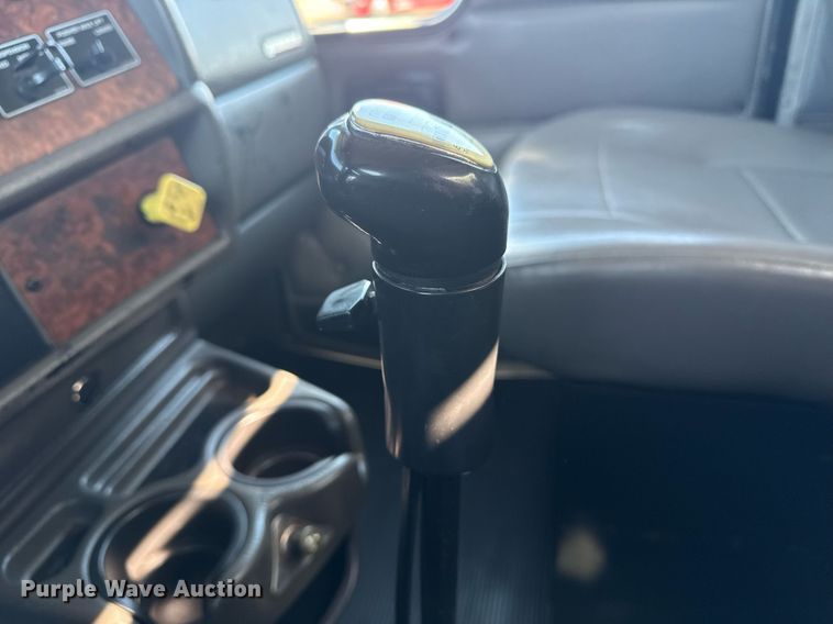 image for item EG5836 2006 Kenworth T800 vacuum truck