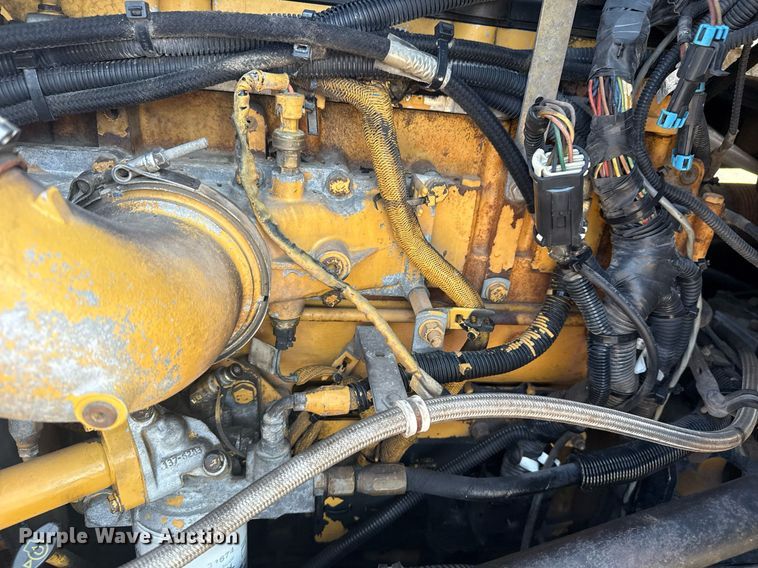 image for item EG5836 2006 Kenworth T800 vacuum truck