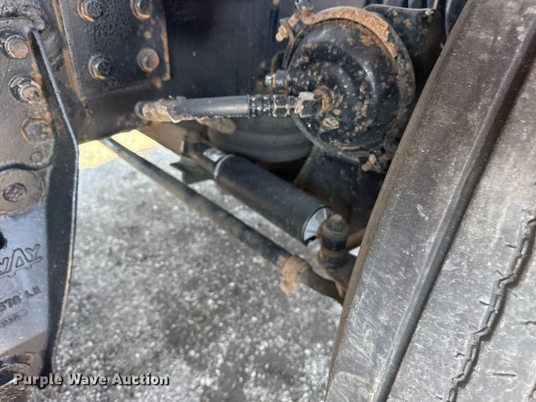 image for item EG5836 2006 Kenworth T800 vacuum truck